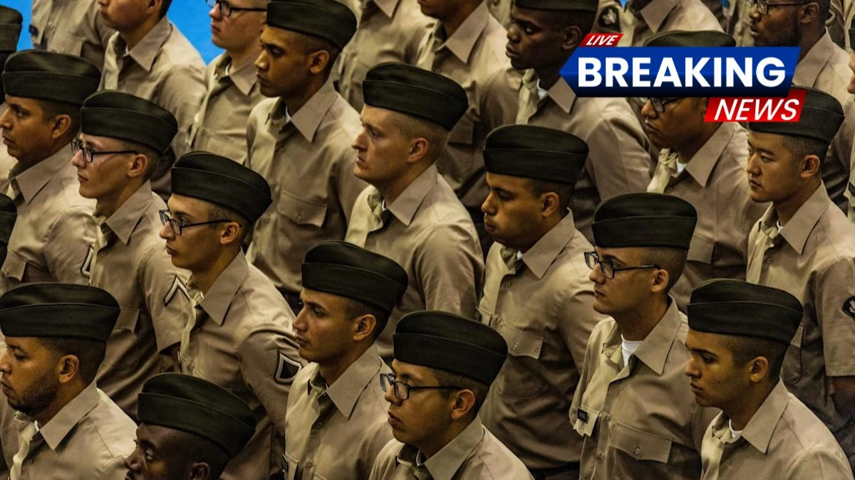 US Army and Navy Altered Rules to Misrepresent Recruits' Academic Qualifications, According to Inspector General